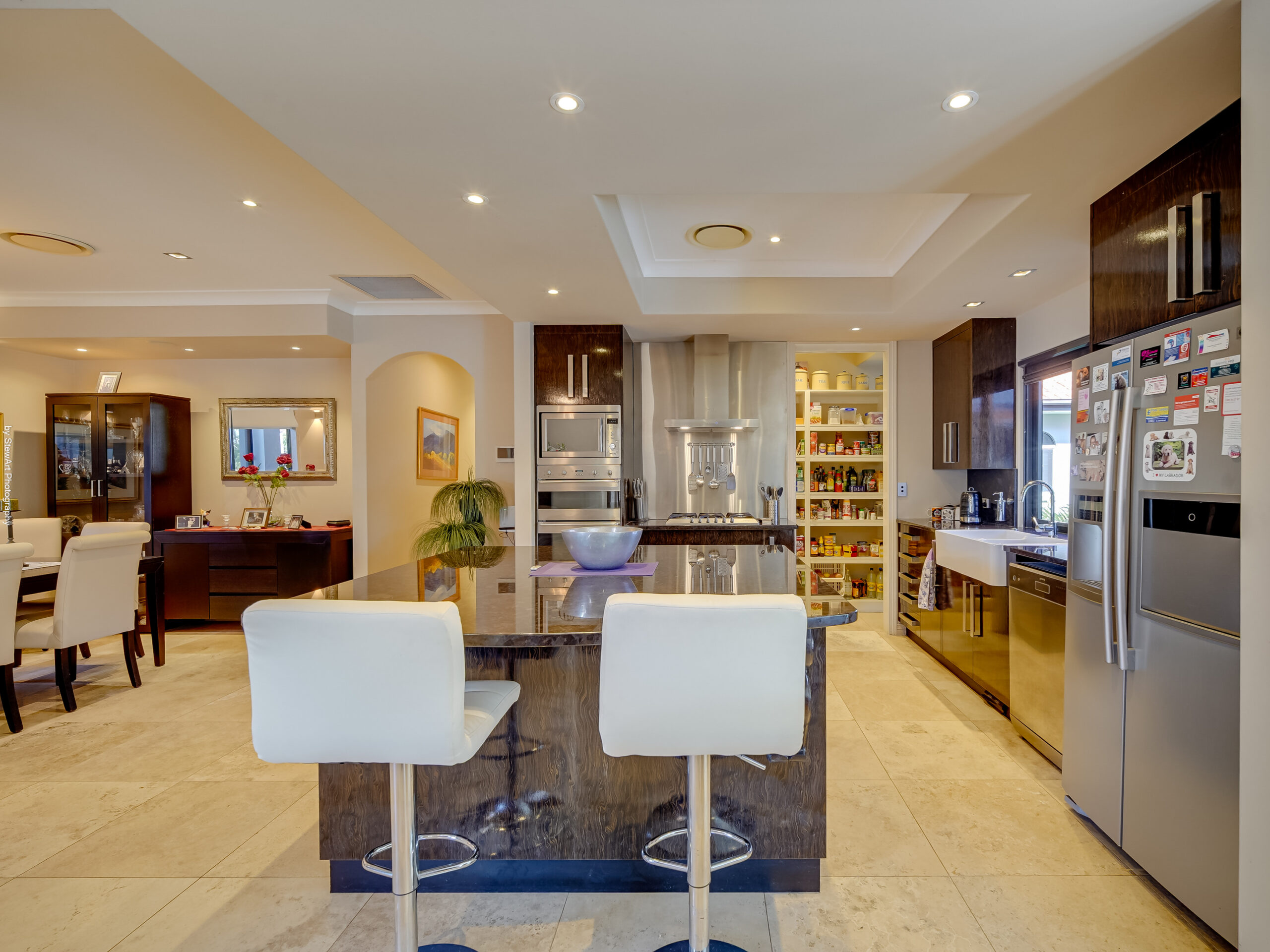 189 Esplanade, POINT VERNON, QLD 4655 AUS