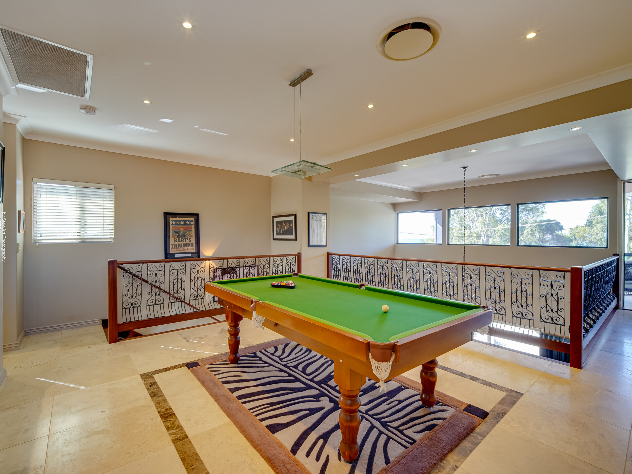 189 Esplanade, POINT VERNON, QLD 4655 AUS