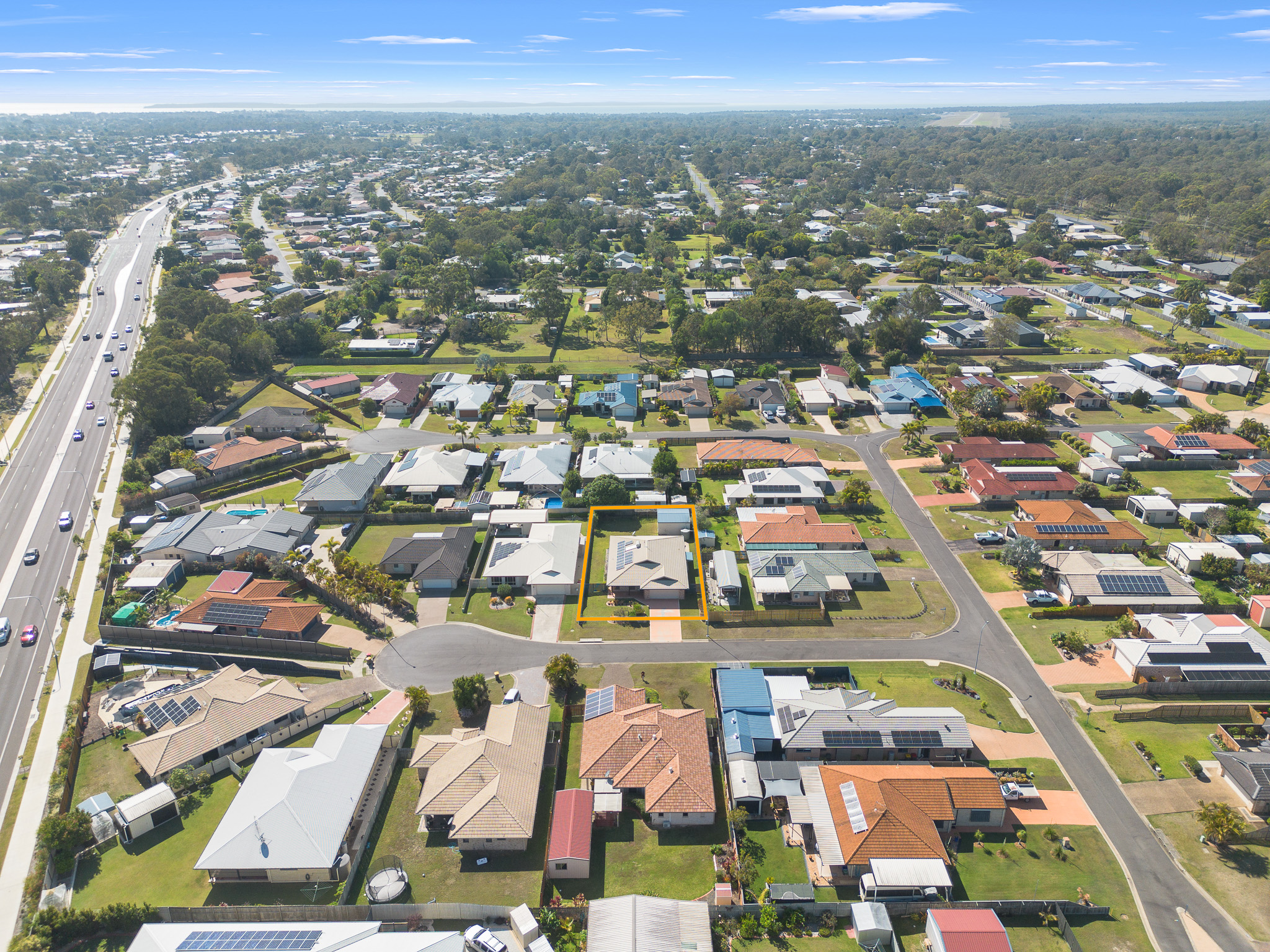 3 Carlisle Court, KAWUNGAN, QLD 4655 AUS
