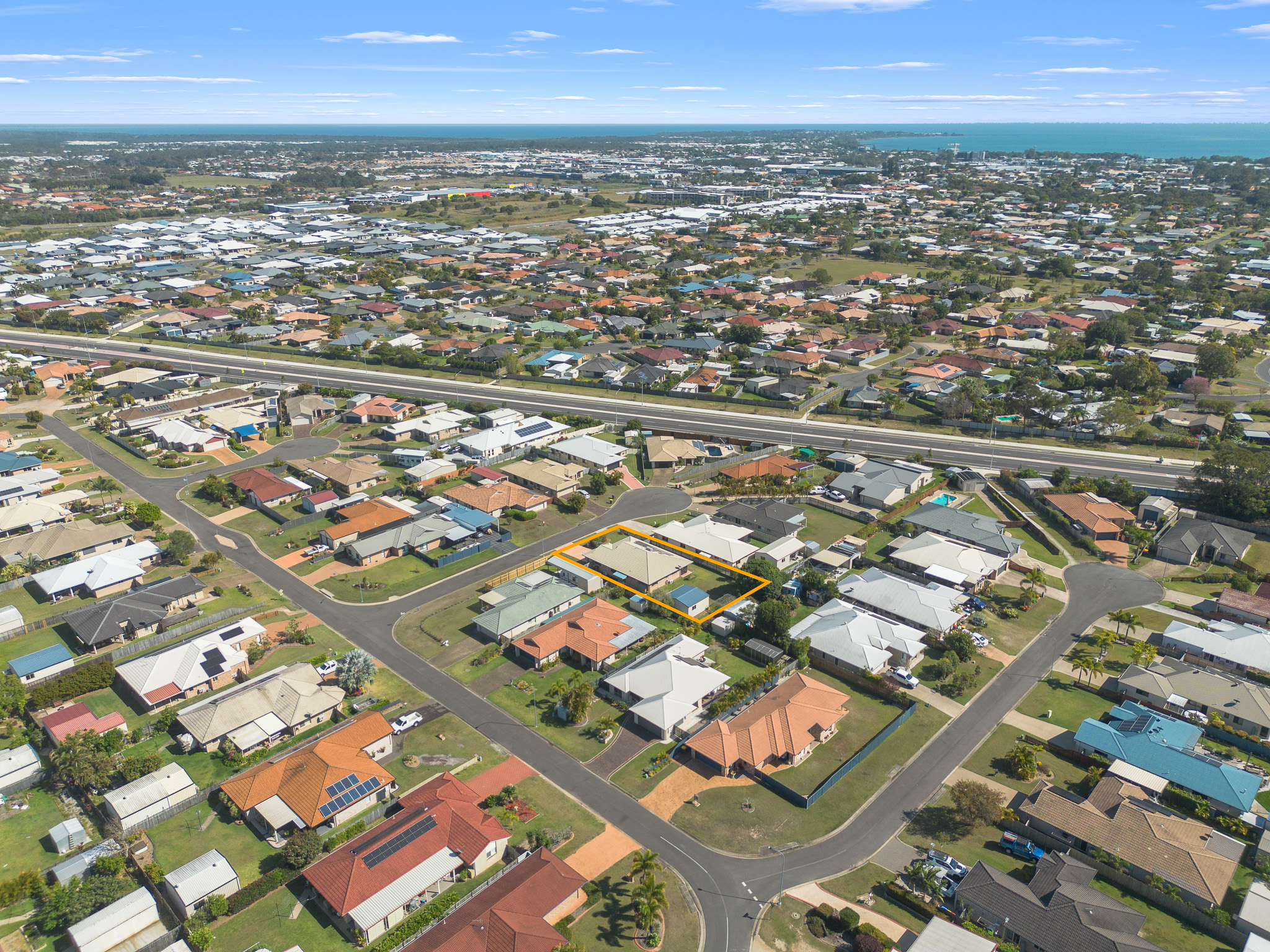 3 Carlisle Court, KAWUNGAN, QLD 4655 AUS