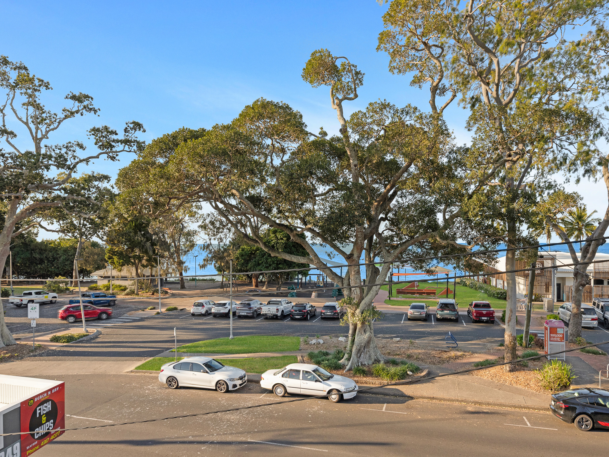 302/350 Esplanade, SCARNESS, QLD 4655 AUS