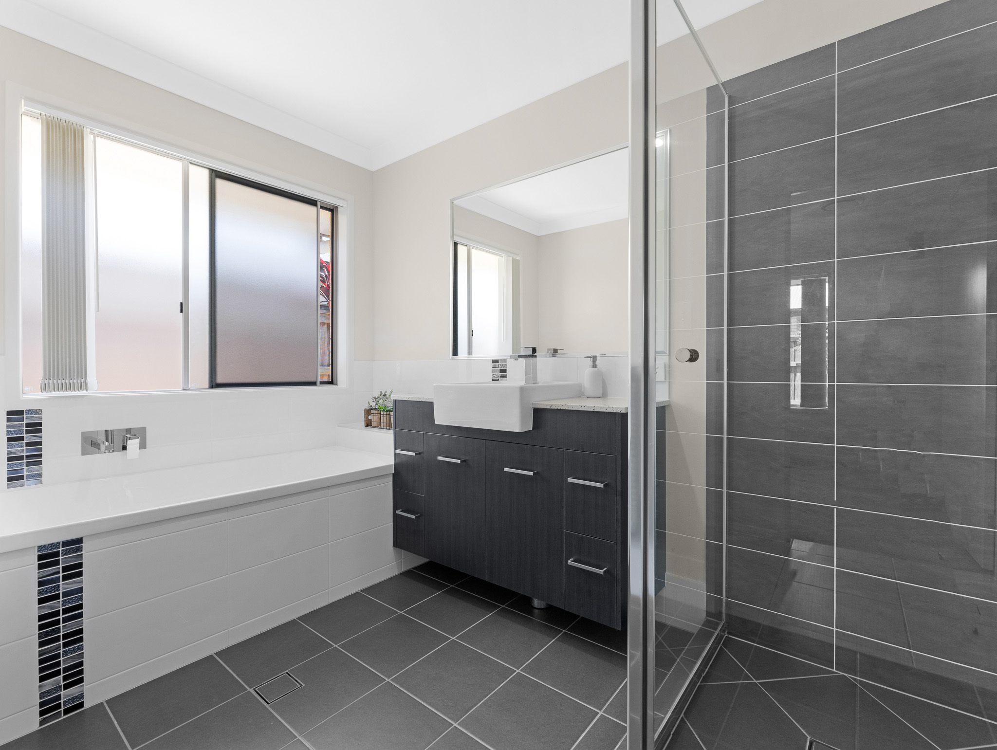 4 Seagull Circuit, POINT VERNON, QLD 4655 AUS