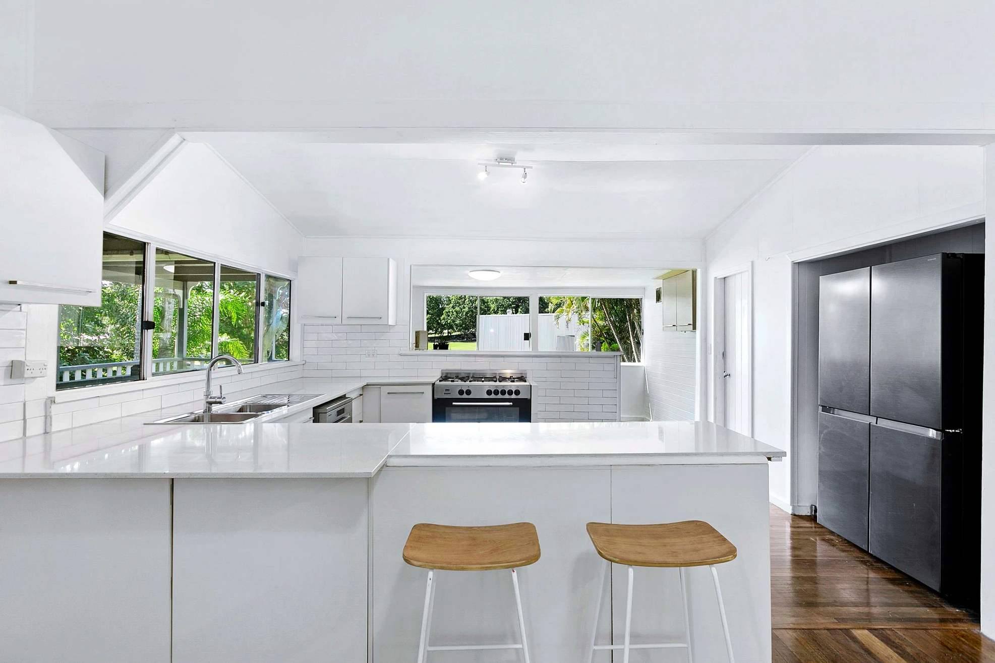 11 Sanctuary Lane, BOORAL, QLD 4655 AUS