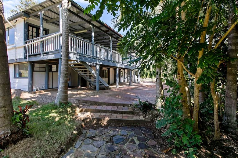 11 Sanctuary Lane, BOORAL, QLD 4655 AUS