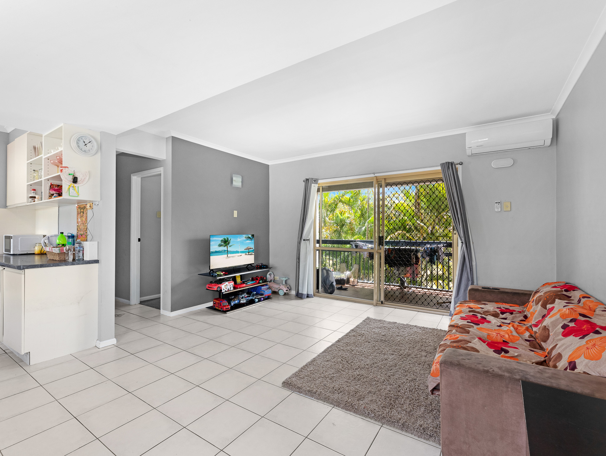 5/3 Beach Road, PIALBA, QLD 4655 AUS