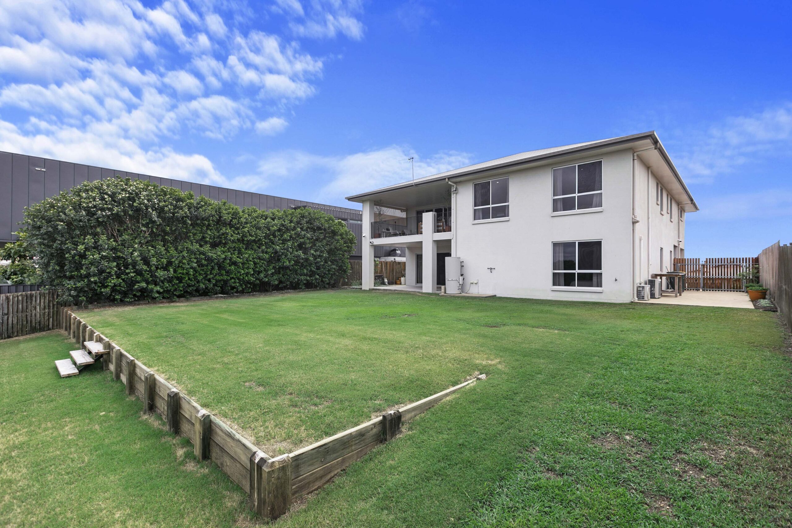 22 Sandy View Drive, NIKENBAH, QLD 4655 AUS