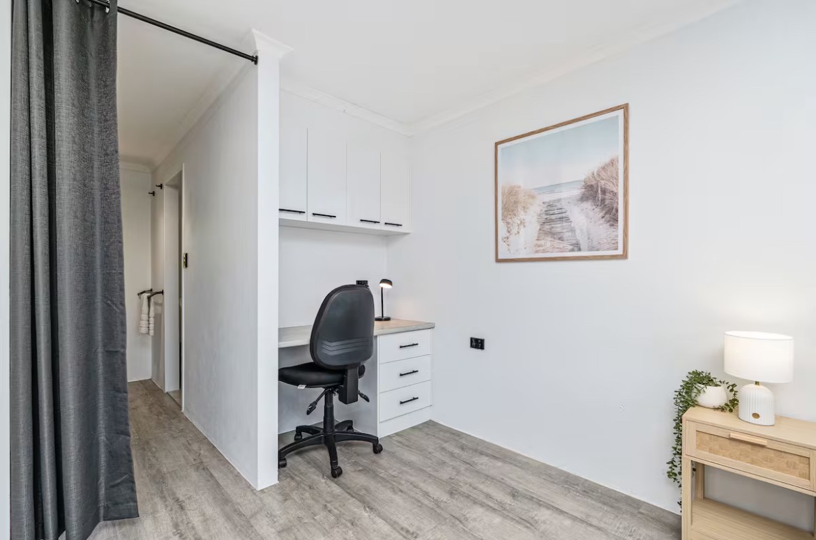 4/383 Esplanade, TORQUAY, QLD 4655 AUS