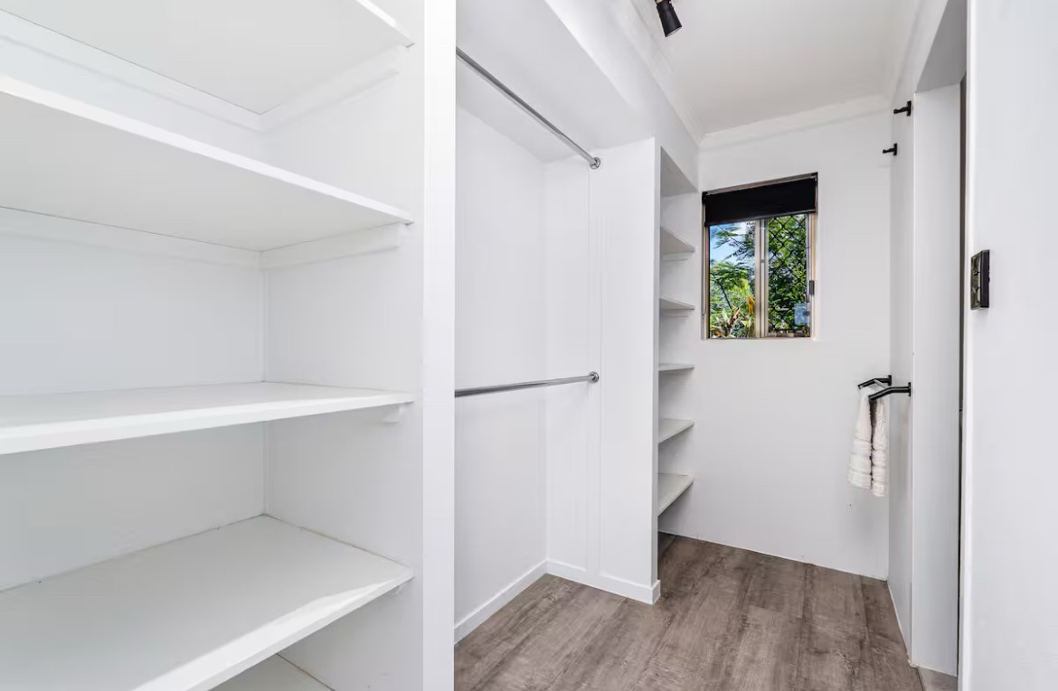 4/383 Esplanade, TORQUAY, QLD 4655 AUS