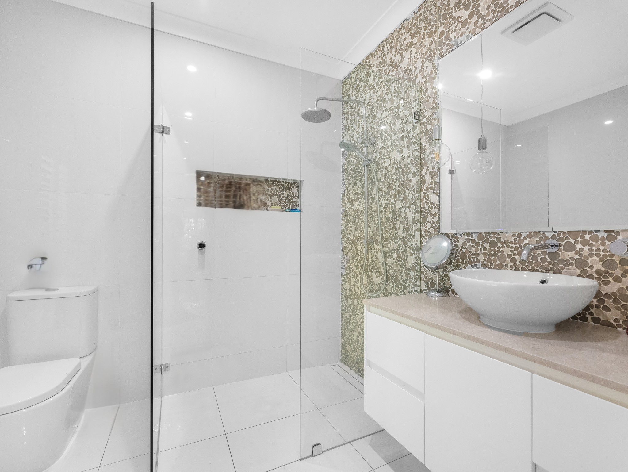 218 Denmans Camp Road, WONDUNNA, QLD 4655 AUS