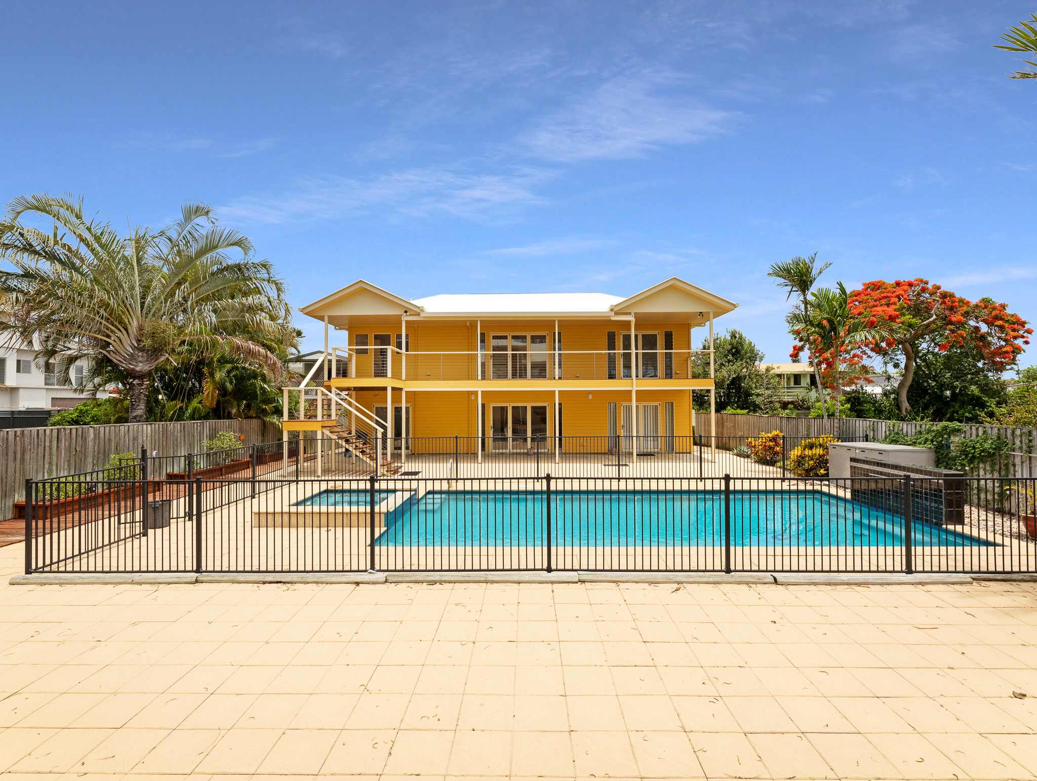 506 Esplanade, URANGAN, QLD 4655 AUS