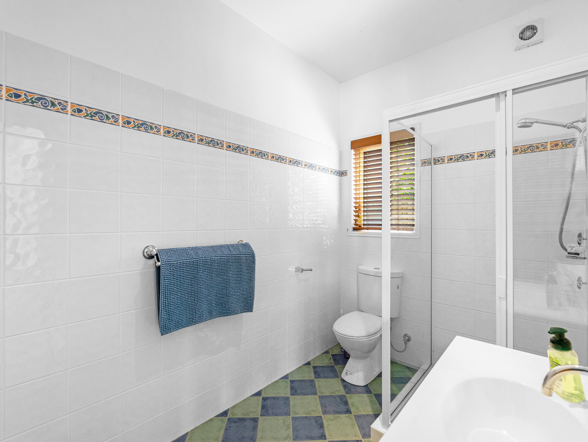 506 Esplanade, URANGAN, QLD 4655 AUS