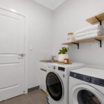 24 Gundesen Drive, URRAWEEN, QLD 4655 AUS