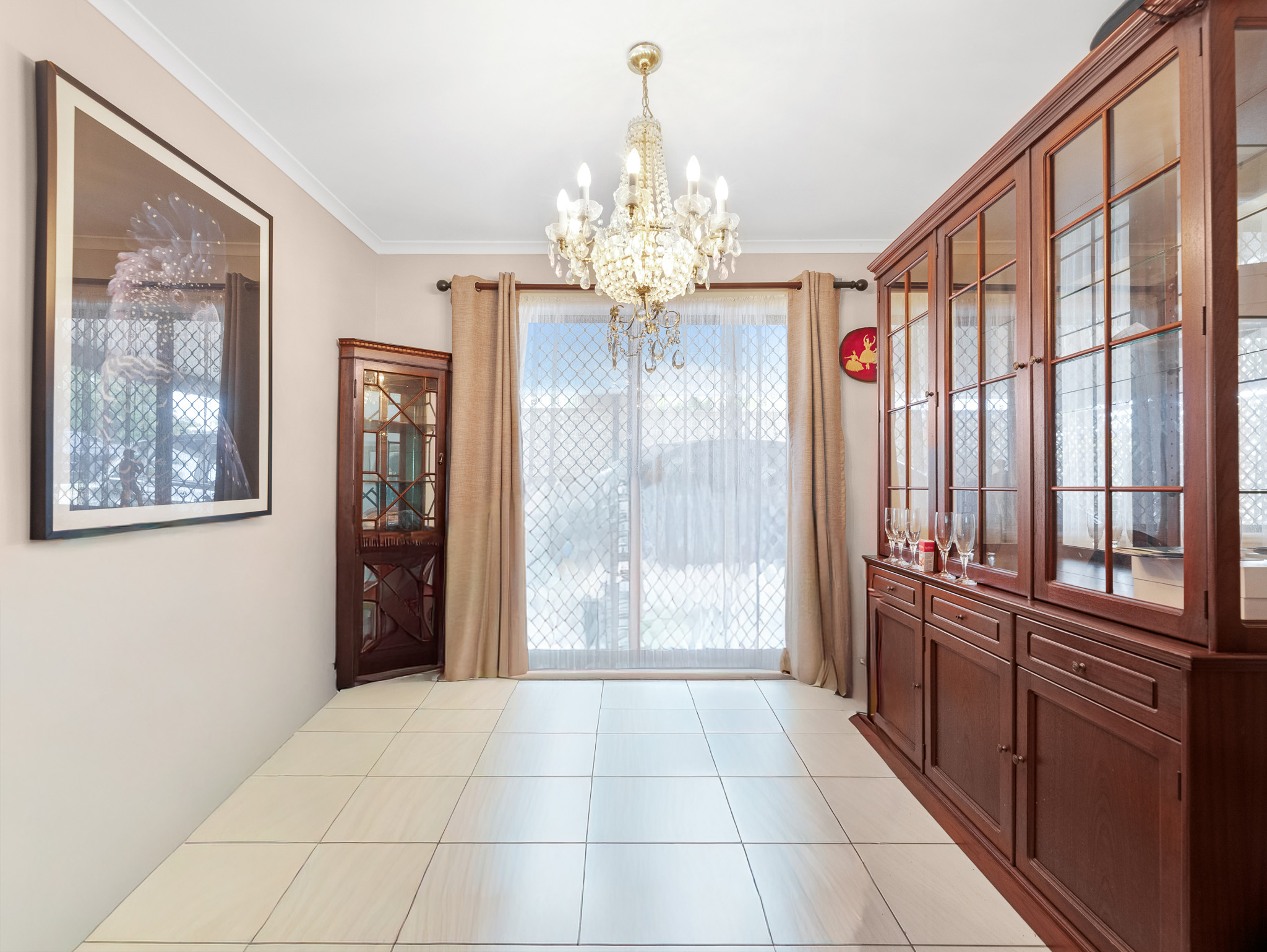 11 Awinya Court, URRAWEEN, QLD 4655 AUS