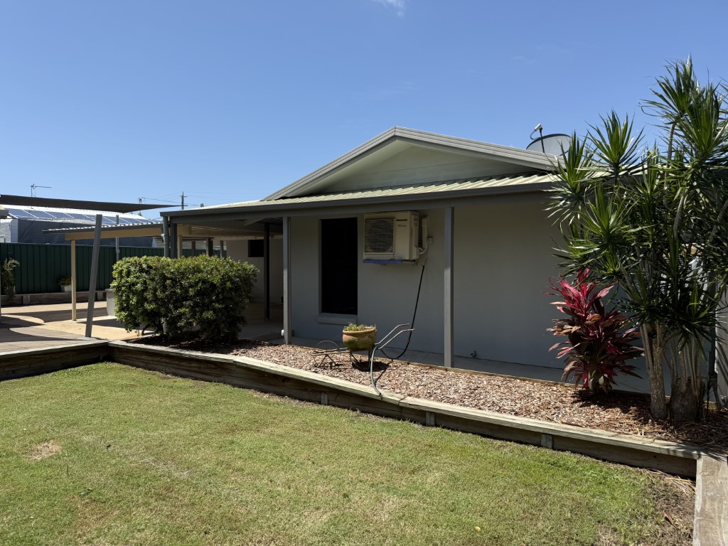 25 Turrum Street, SCARNESS, QLD 4655 AUS