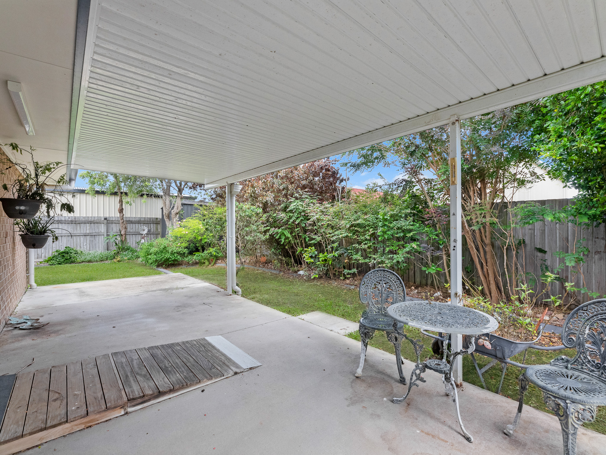 6 Dory Drive, POINT VERNON, QLD 4655 AUS