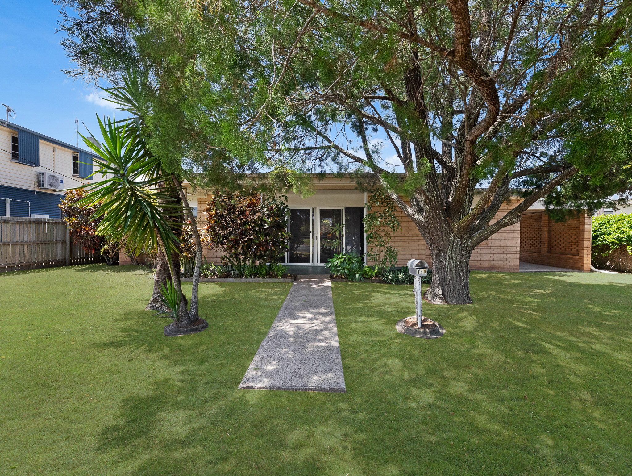 160 Cypress Street, URANGAN, QLD 4655 AUS