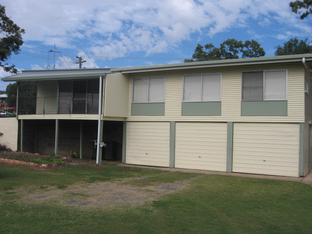 316 Torquay Terrace, TORQUAY, QLD 4655 AUS