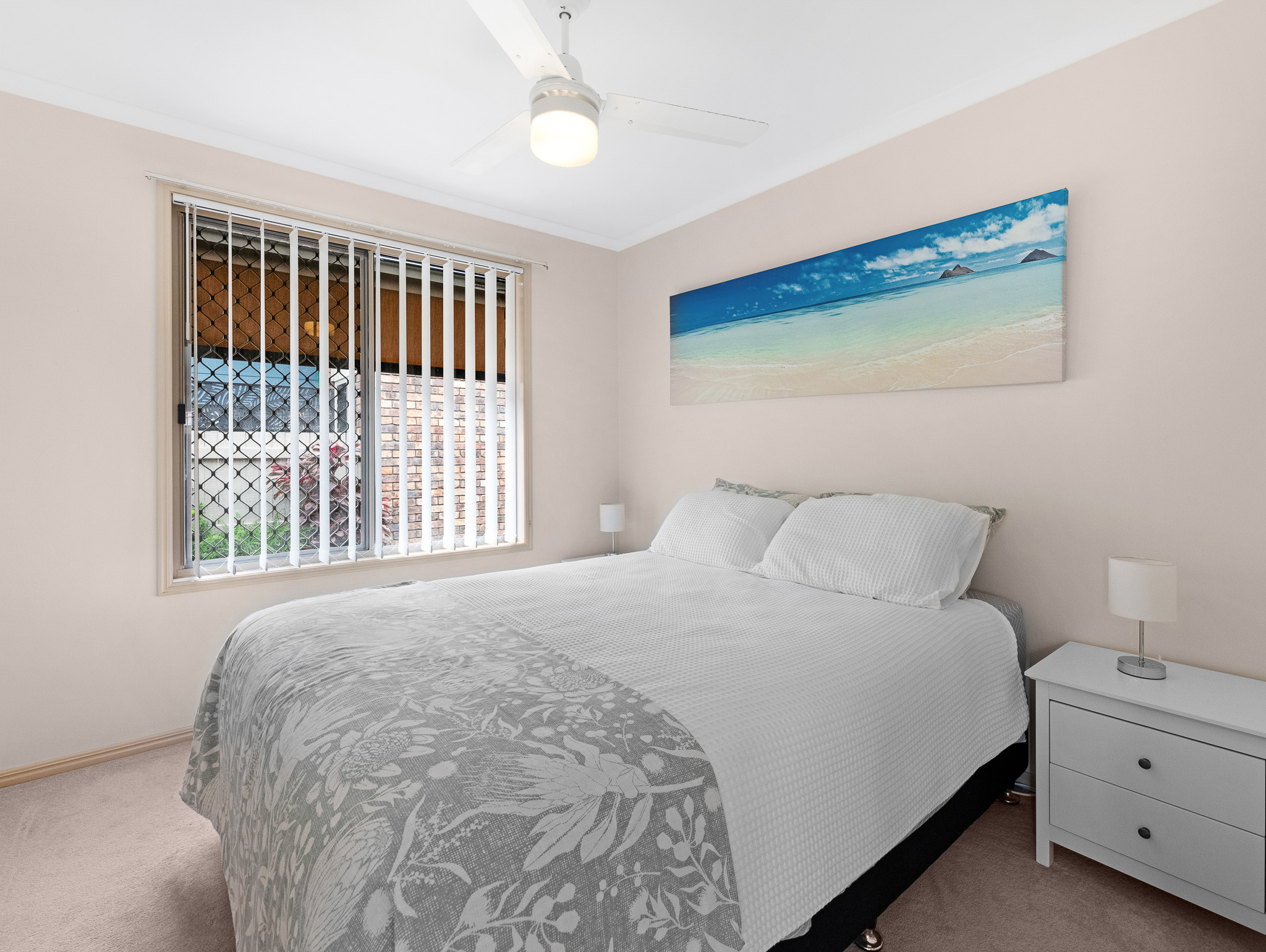 6 Woodland Close, TORQUAY, QLD 4655 AUS