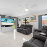2 Walkers Road, URANGAN, QLD 4655 AUS