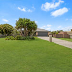 2 Walkers Road, URANGAN, QLD 4655 AUS