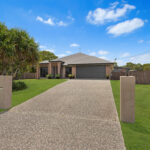 2 Walkers Road, URANGAN, QLD 4655 AUS