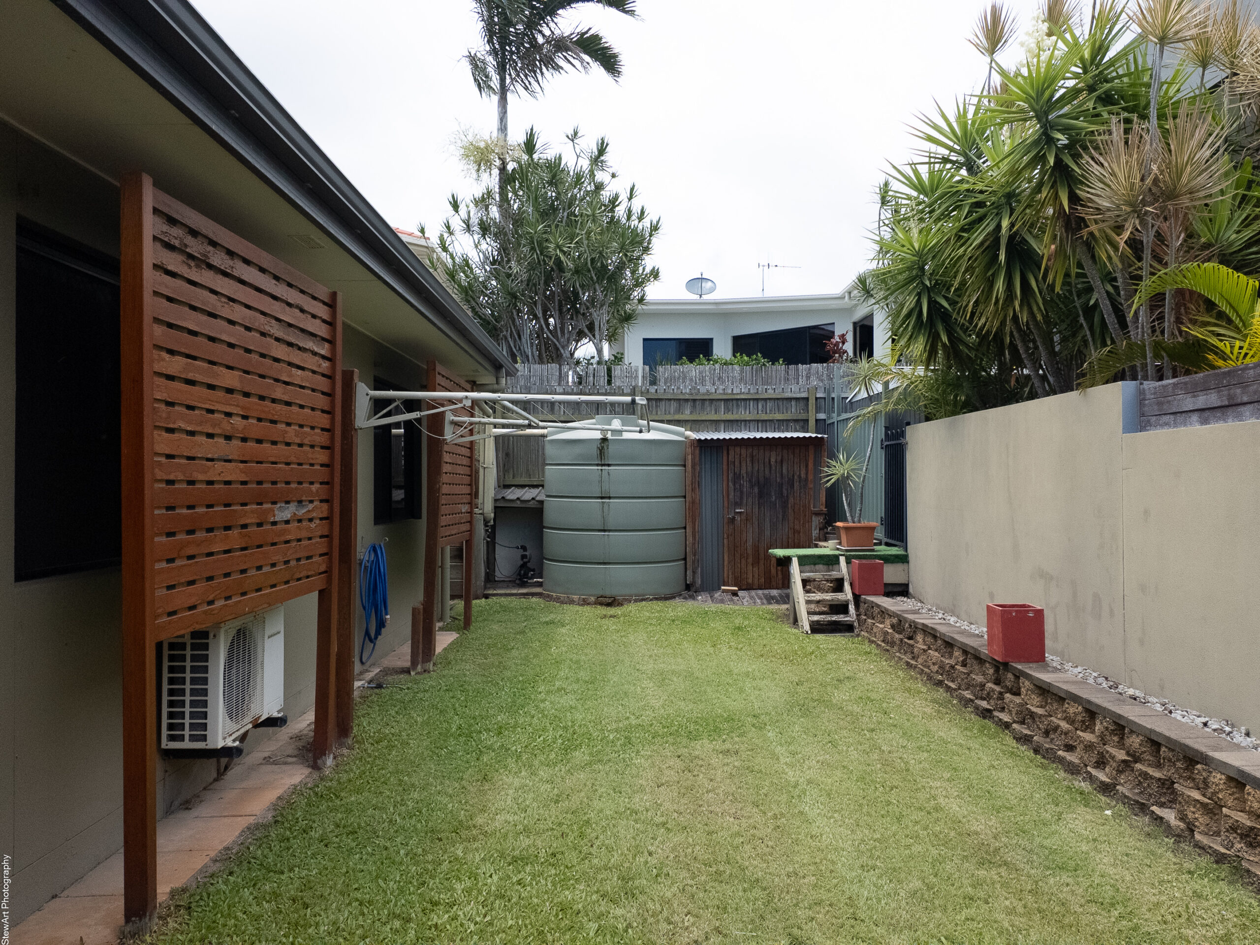 6 Pohlmann Court, SCARNESS, QLD 4655 AUS