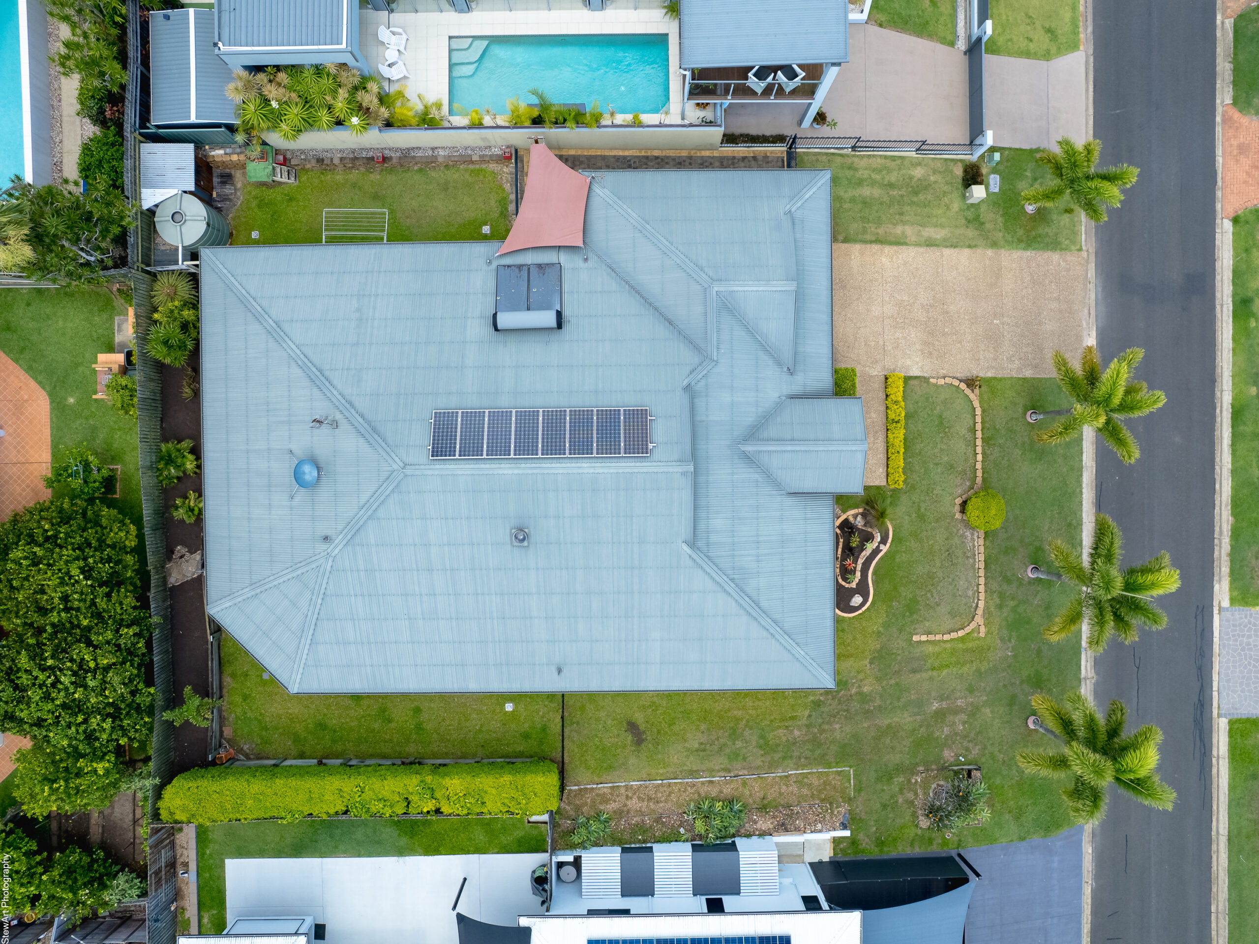 6 Pohlmann Court, SCARNESS, QLD 4655 AUS