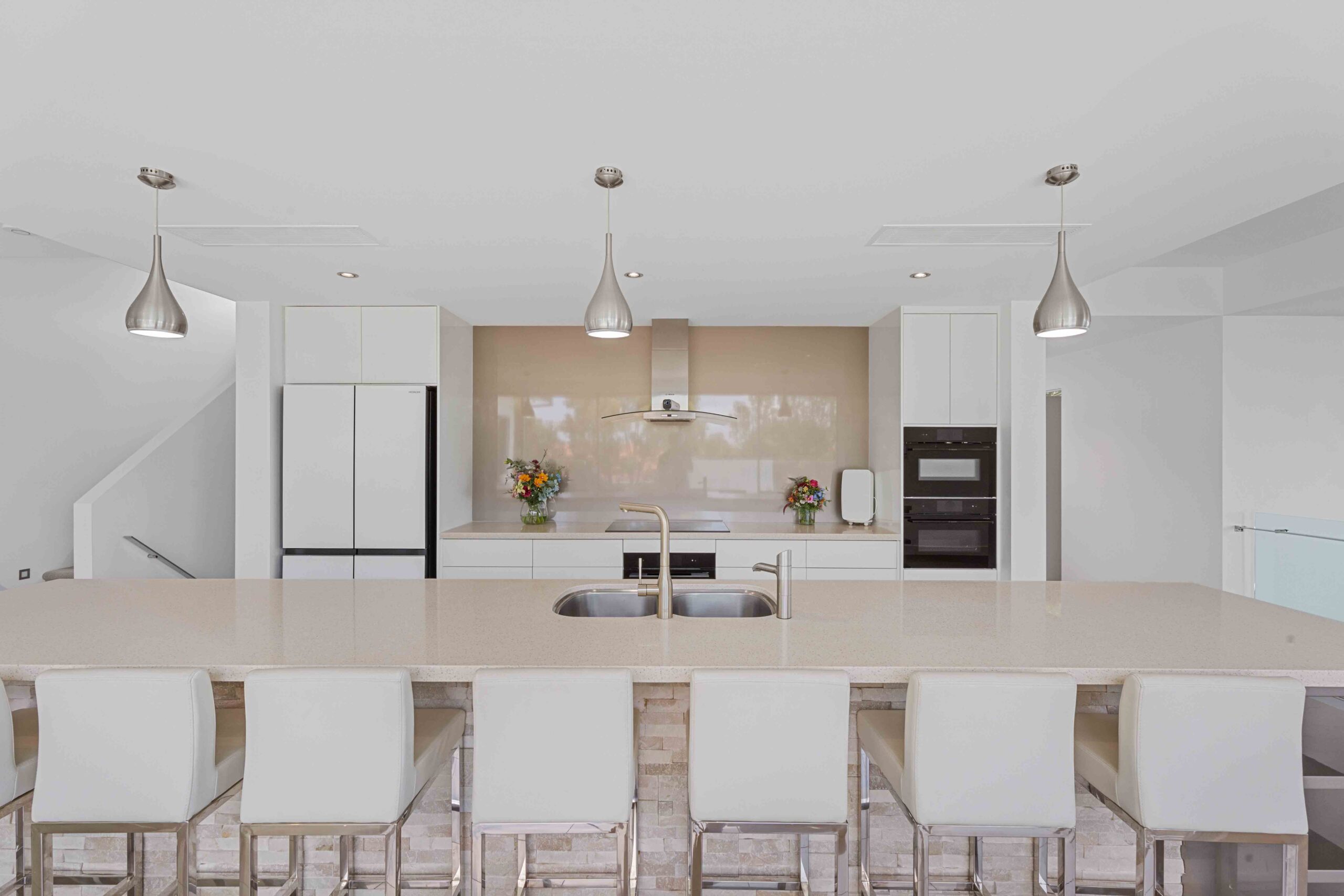 14 Regency Avenue, URRAWEEN, QLD 4655 AUS