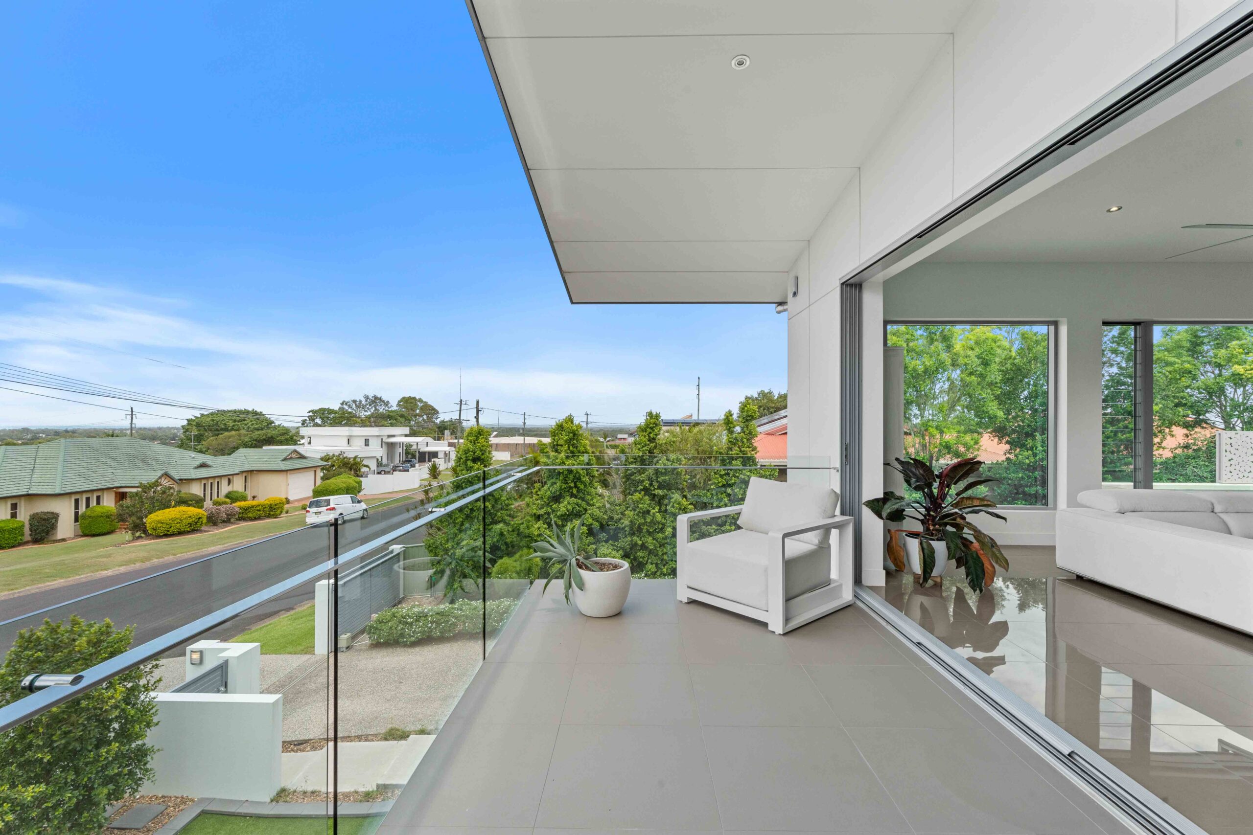 14 Regency Avenue, URRAWEEN, QLD 4655 AUS