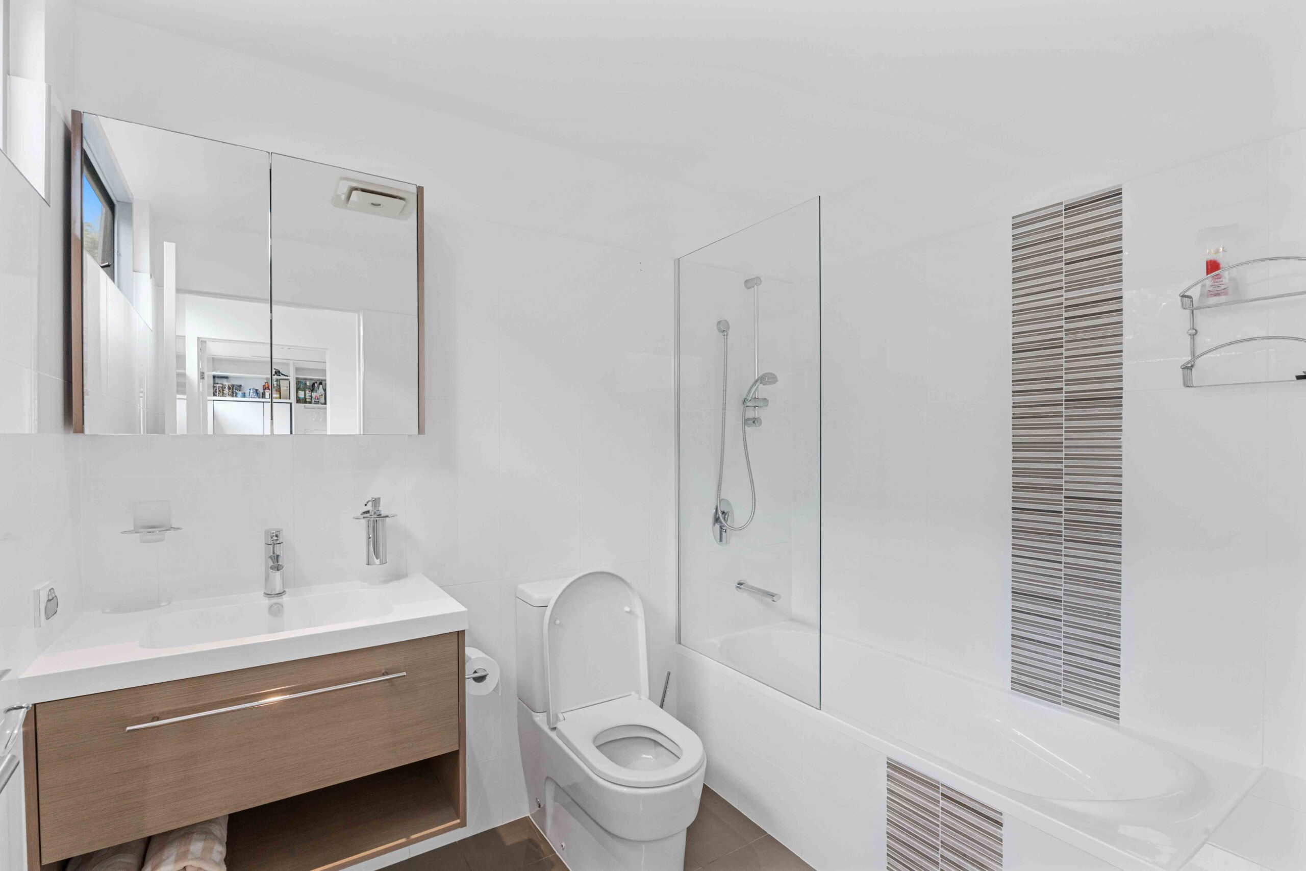 14 Regency Avenue, URRAWEEN, QLD 4655 AUS