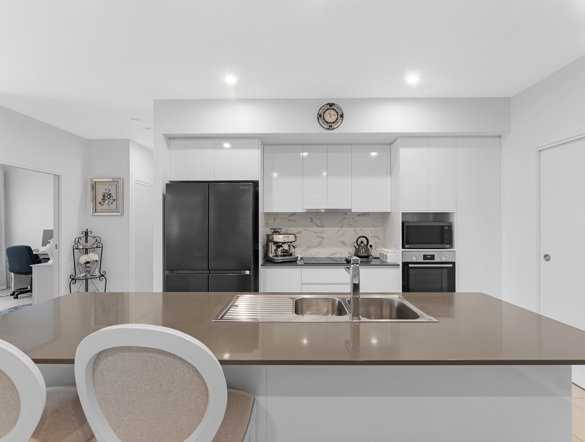 80/1 Latitude Boulevard 