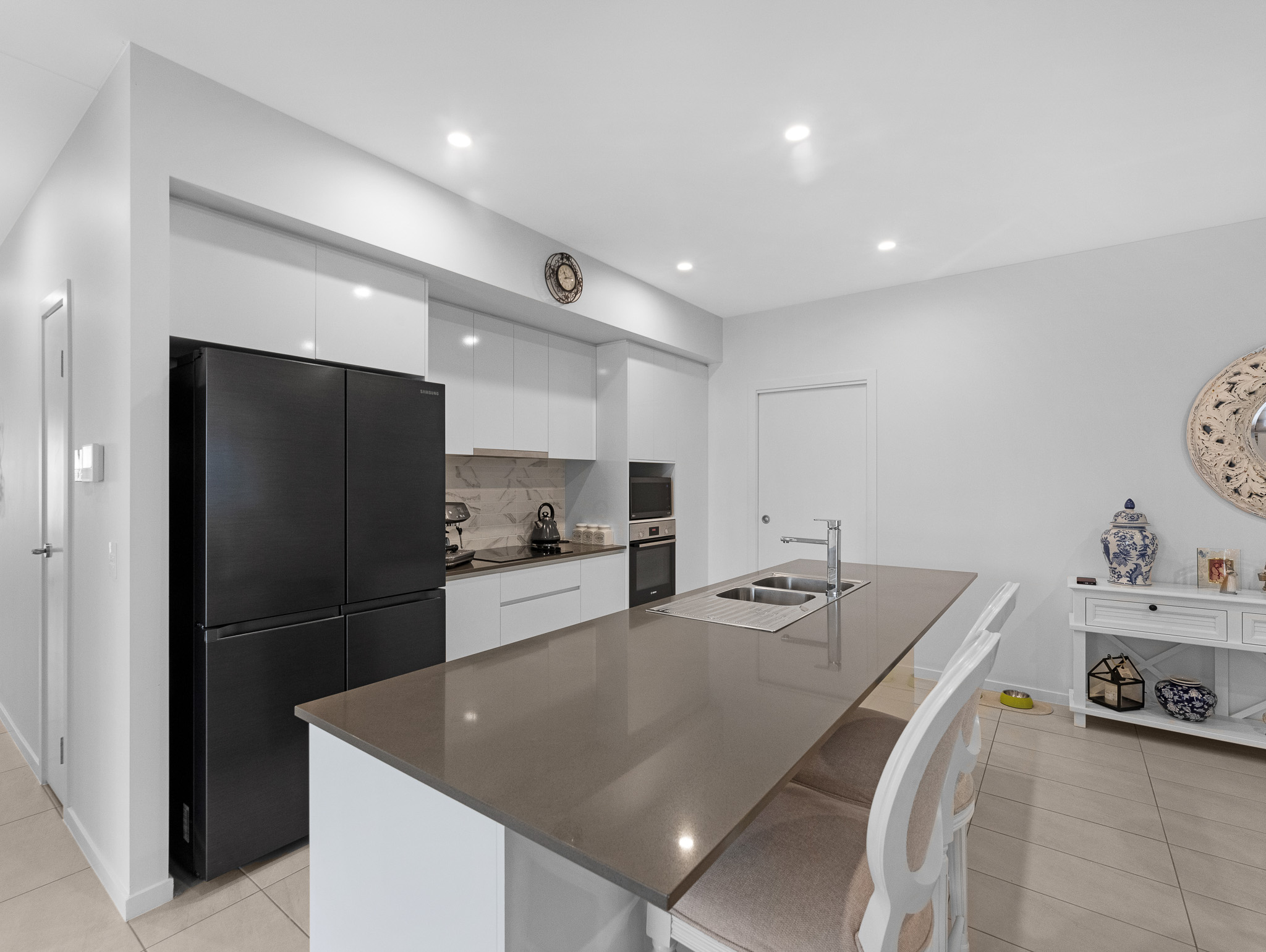 80/1 Latitude Boulevard 