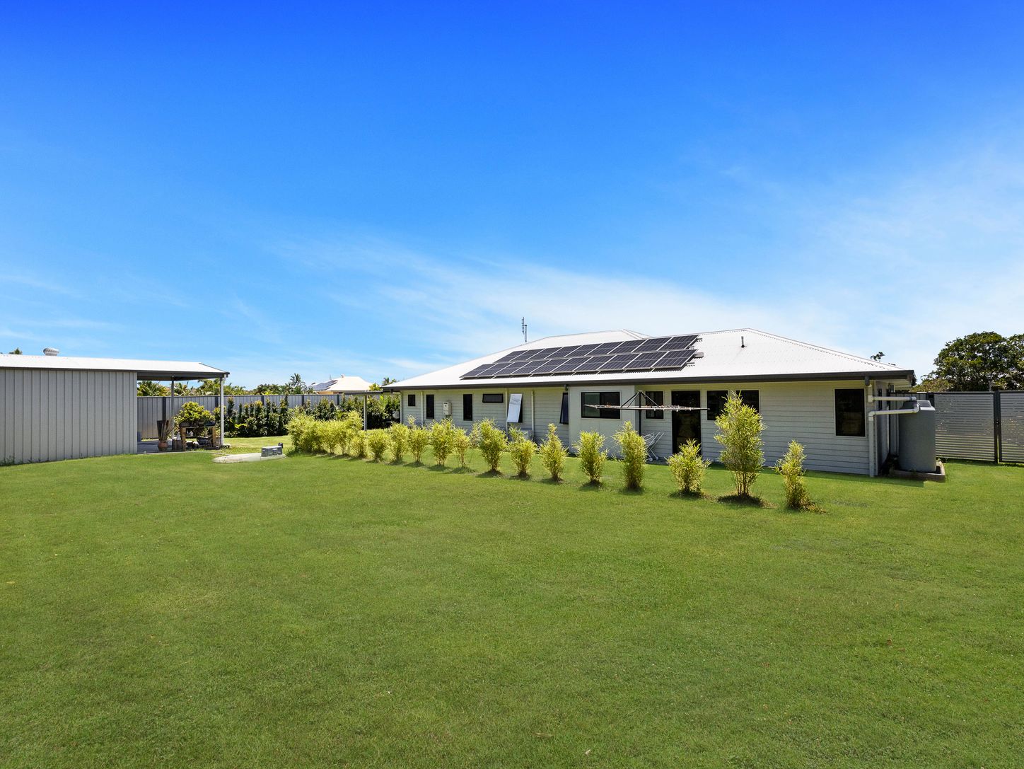 138-140 Cove Boulevard, RIVER HEADS, QLD 4655 AUS