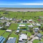 138-140 Cove Boulevard, RIVER HEADS, QLD 4655 AUS
