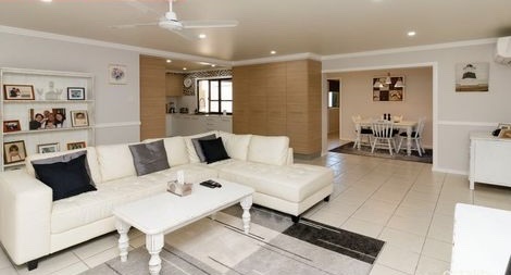 9 Charleville Street, POINT VERNON, QLD 4655 AUS