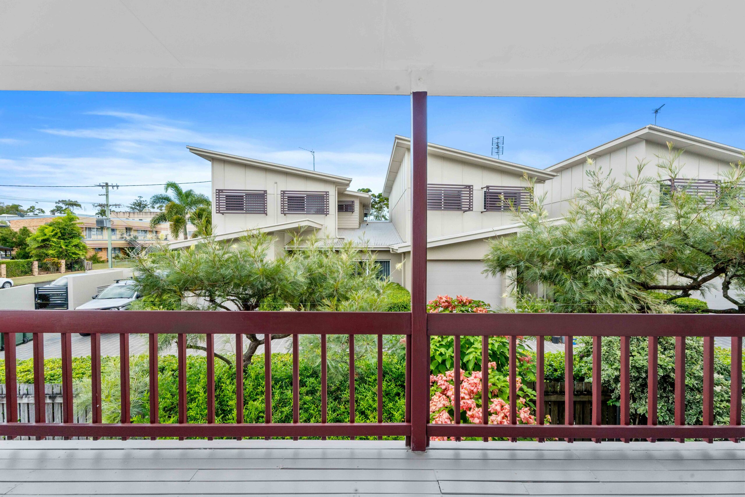 10 Hervey Street, SCARNESS, QLD 4655 AUS