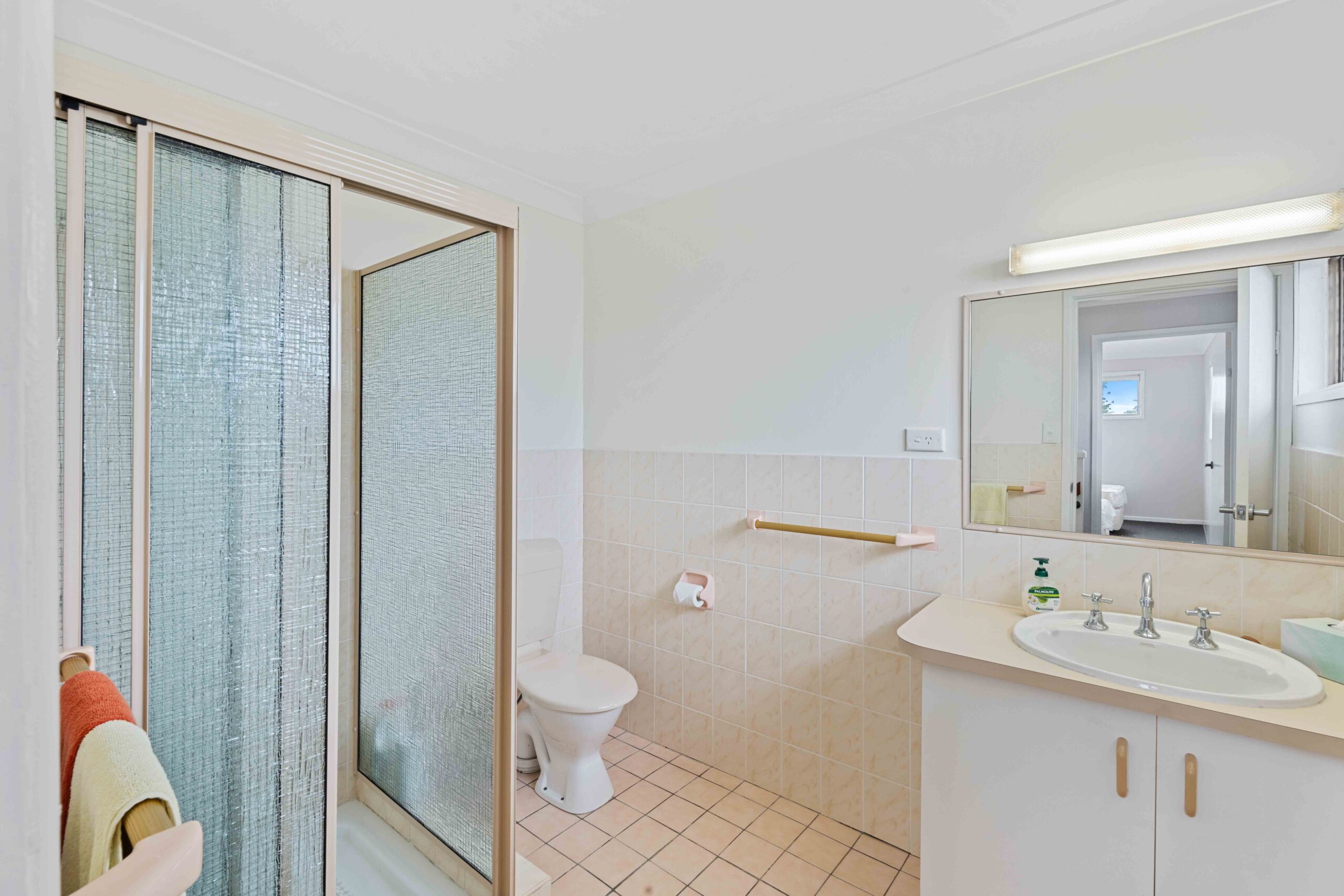 10 Hervey Street, SCARNESS, QLD 4655 AUS