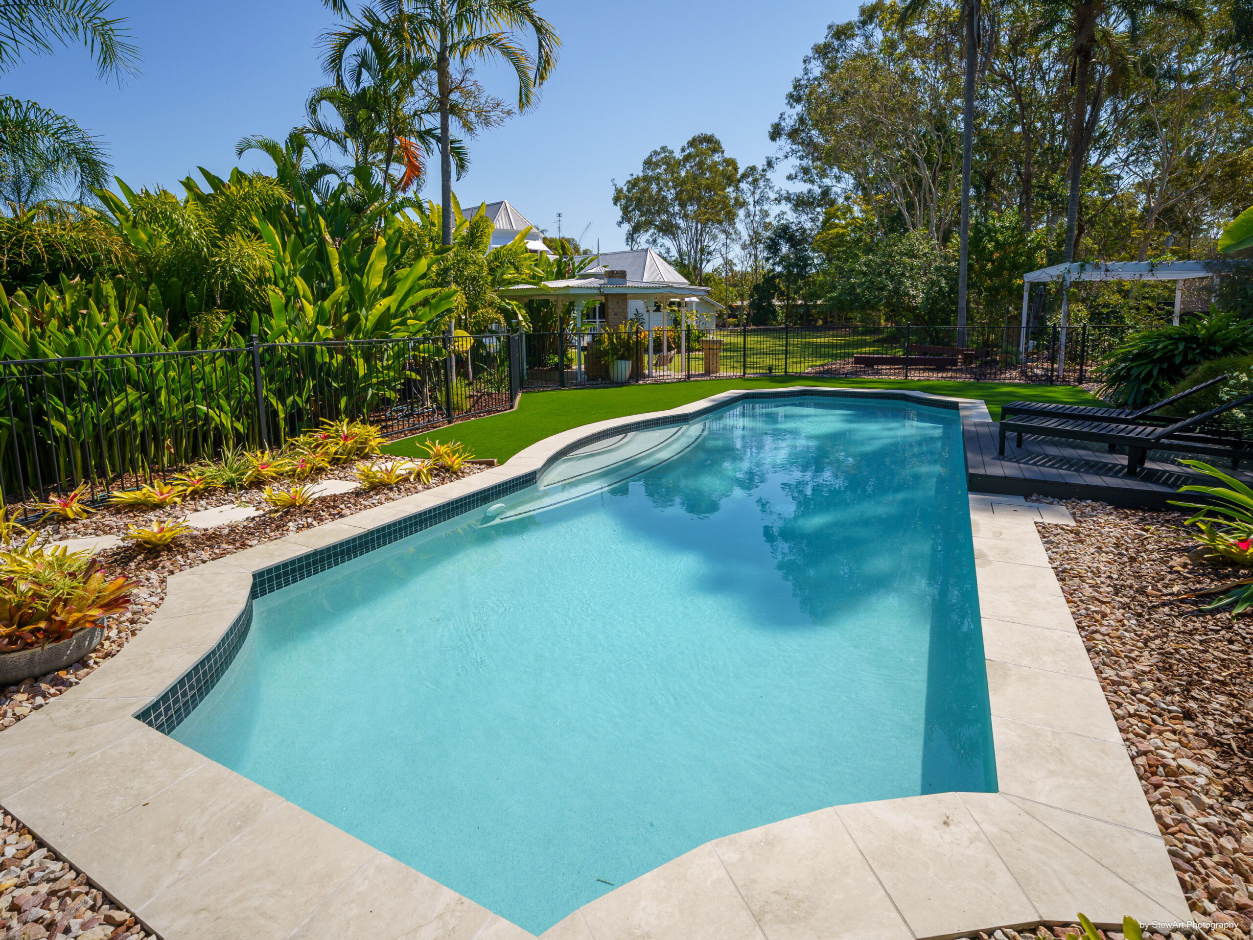 12 Burralong Drive, WONDUNNA, QLD 4655 AUS