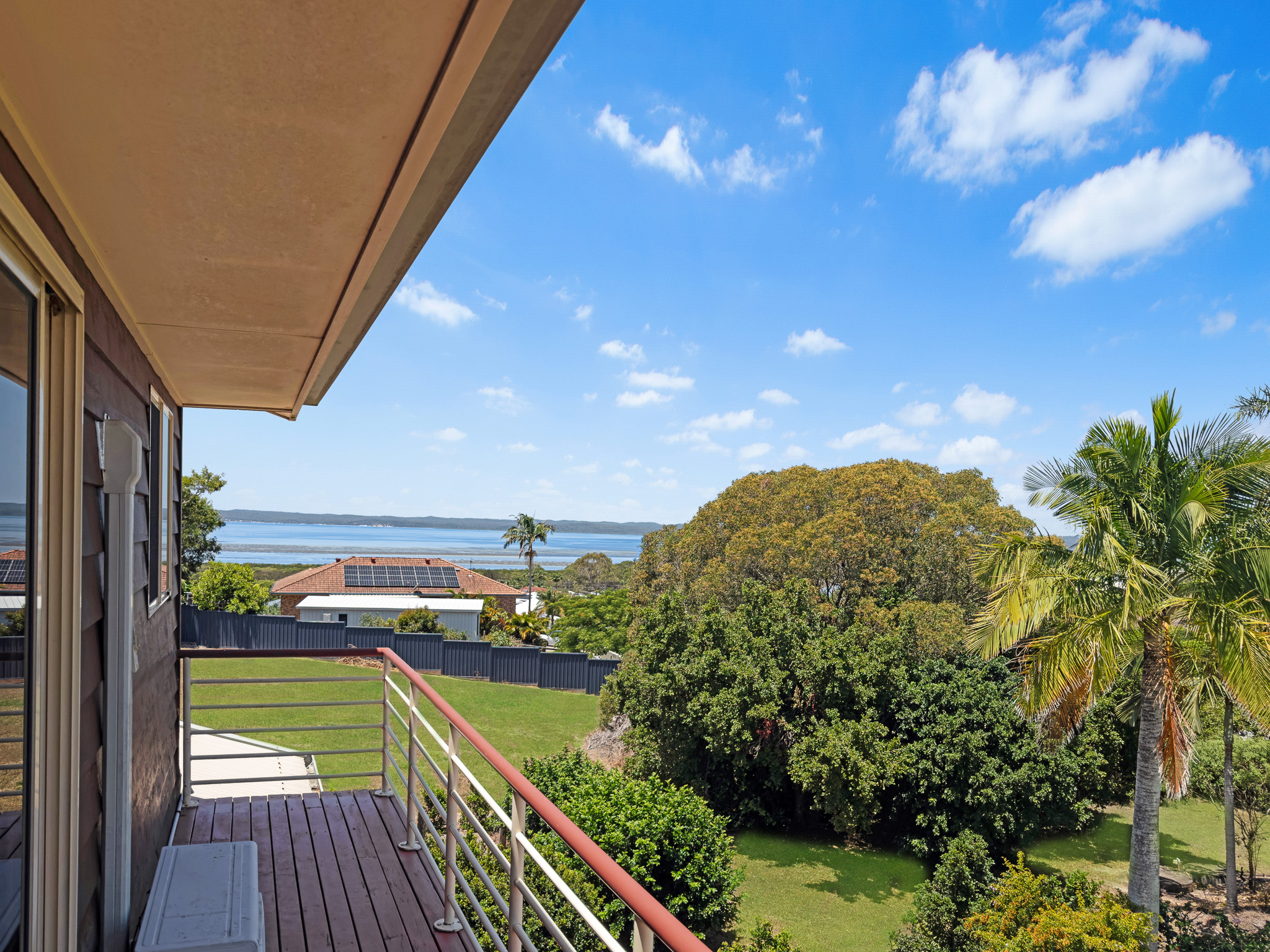 24 Tradewind Close, RIVER HEADS, QLD 4655 AUS