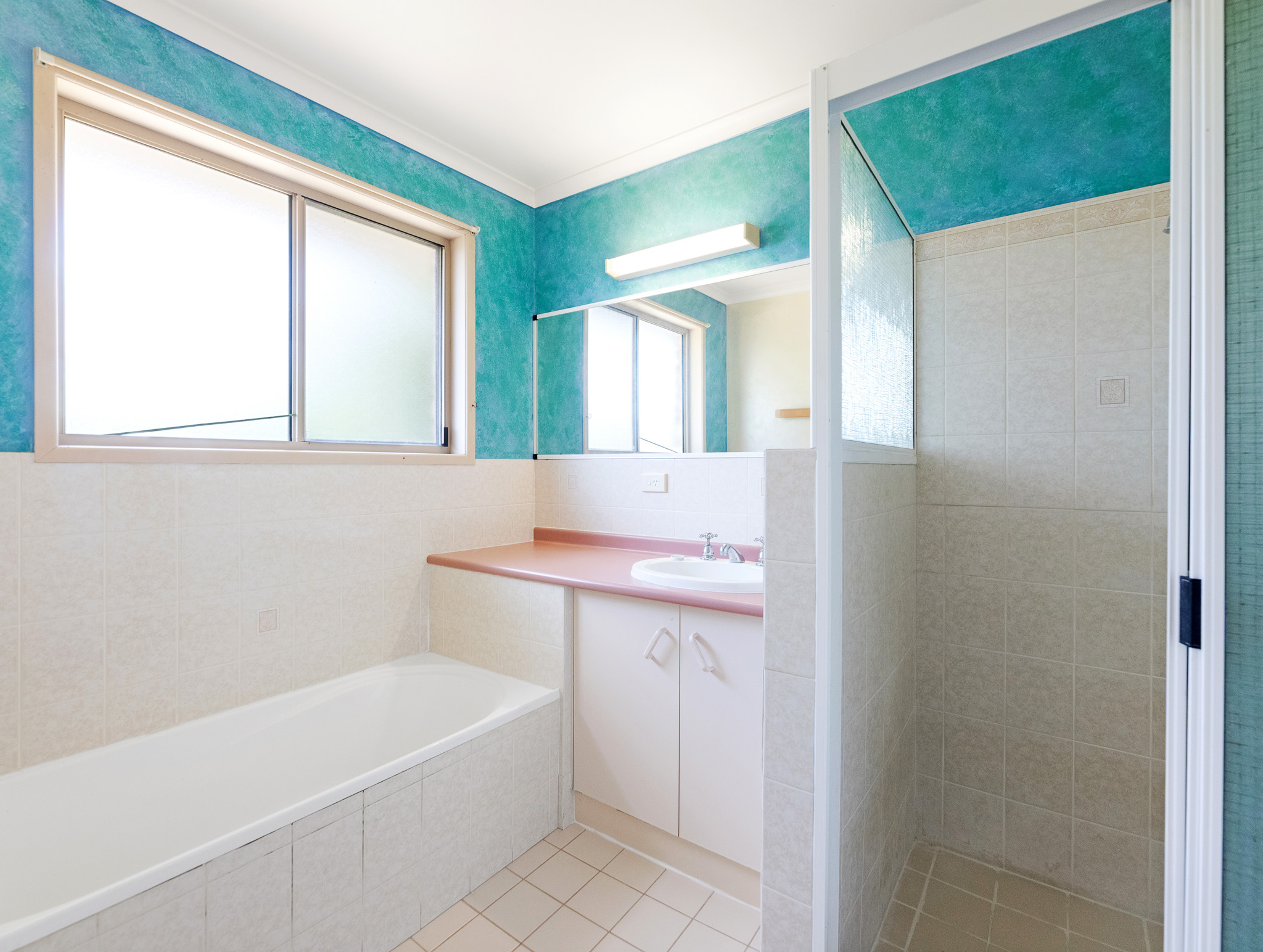 1 Palm Meadows Place, PIALBA, QLD 4655 AUS