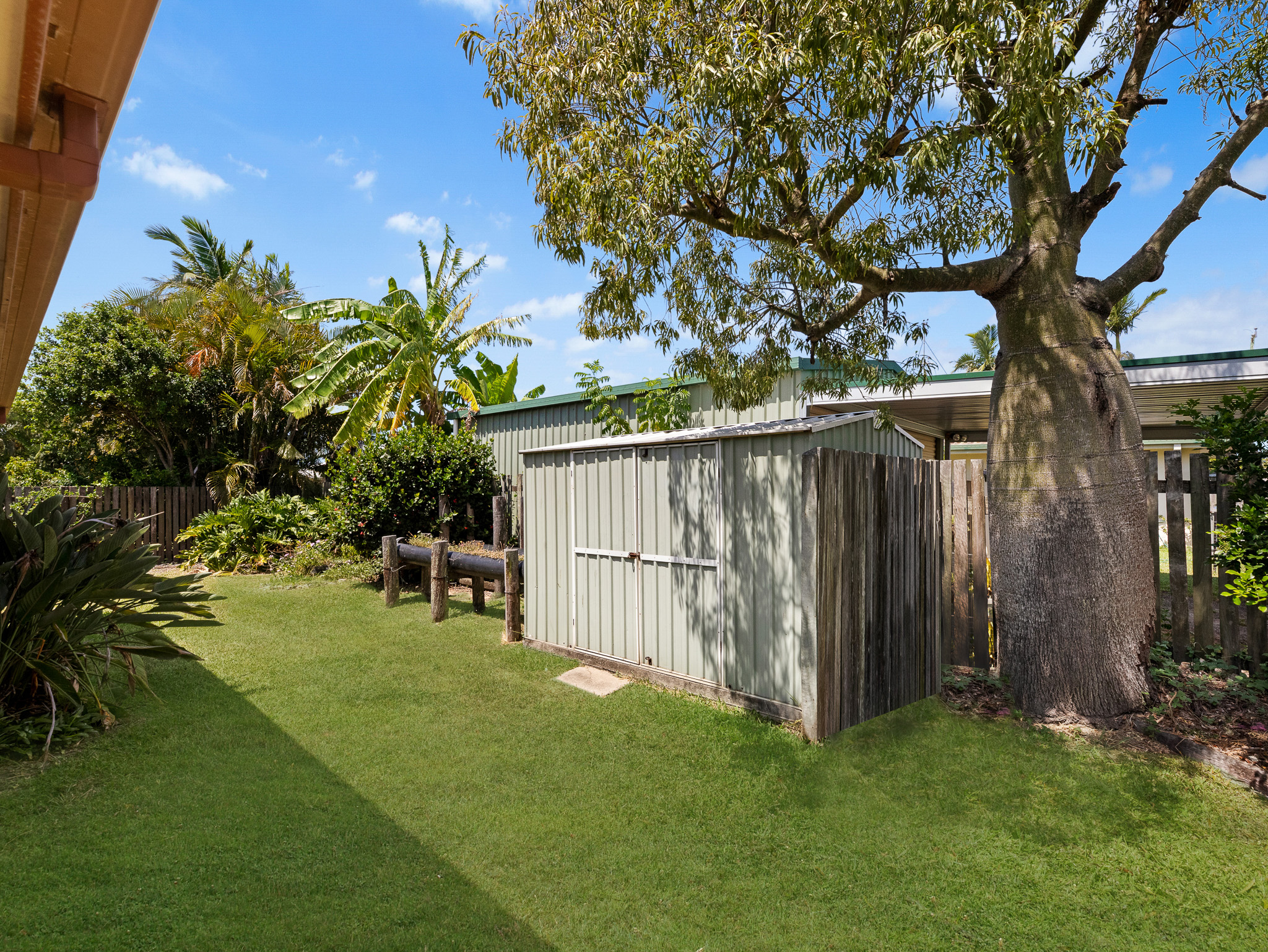 1 Palm Meadows Place, PIALBA, QLD 4655 AUS