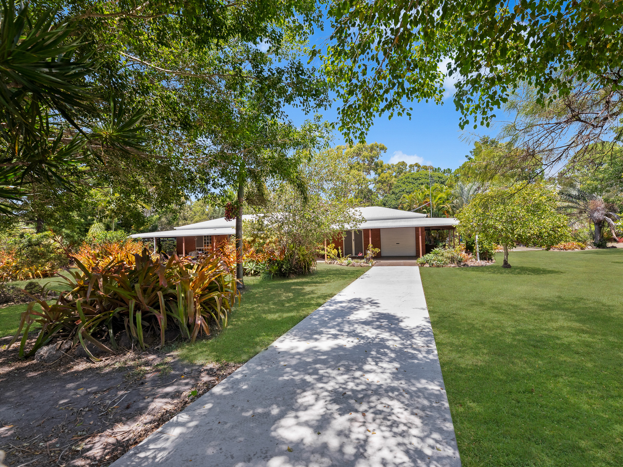 30 Francis Avenue, BOORAL, QLD 4655 AUS