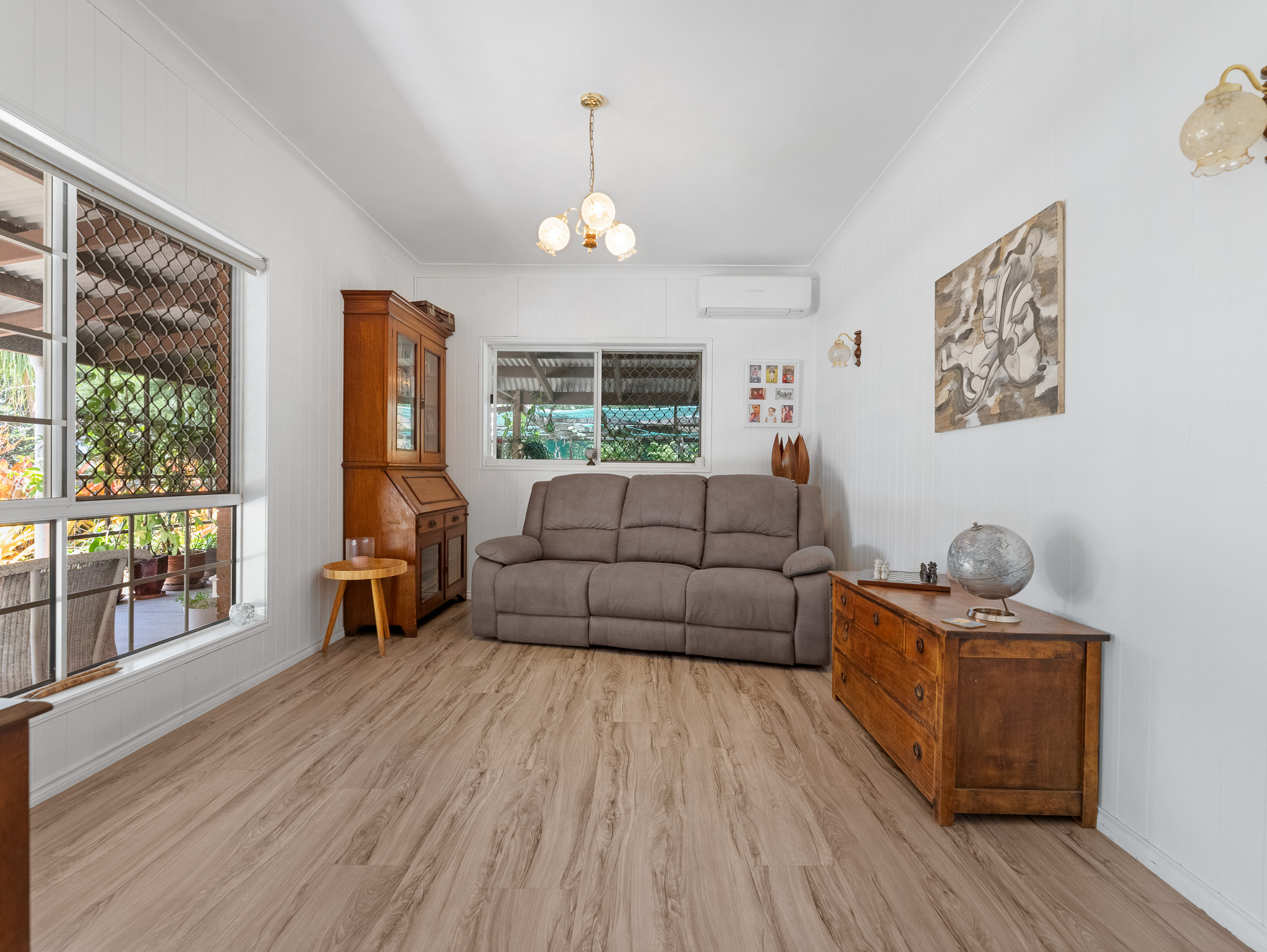 30 Francis Avenue, BOORAL, QLD 4655 AUS