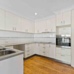10 Queensbury Grove, URRAWEEN, QLD 4655 AUS