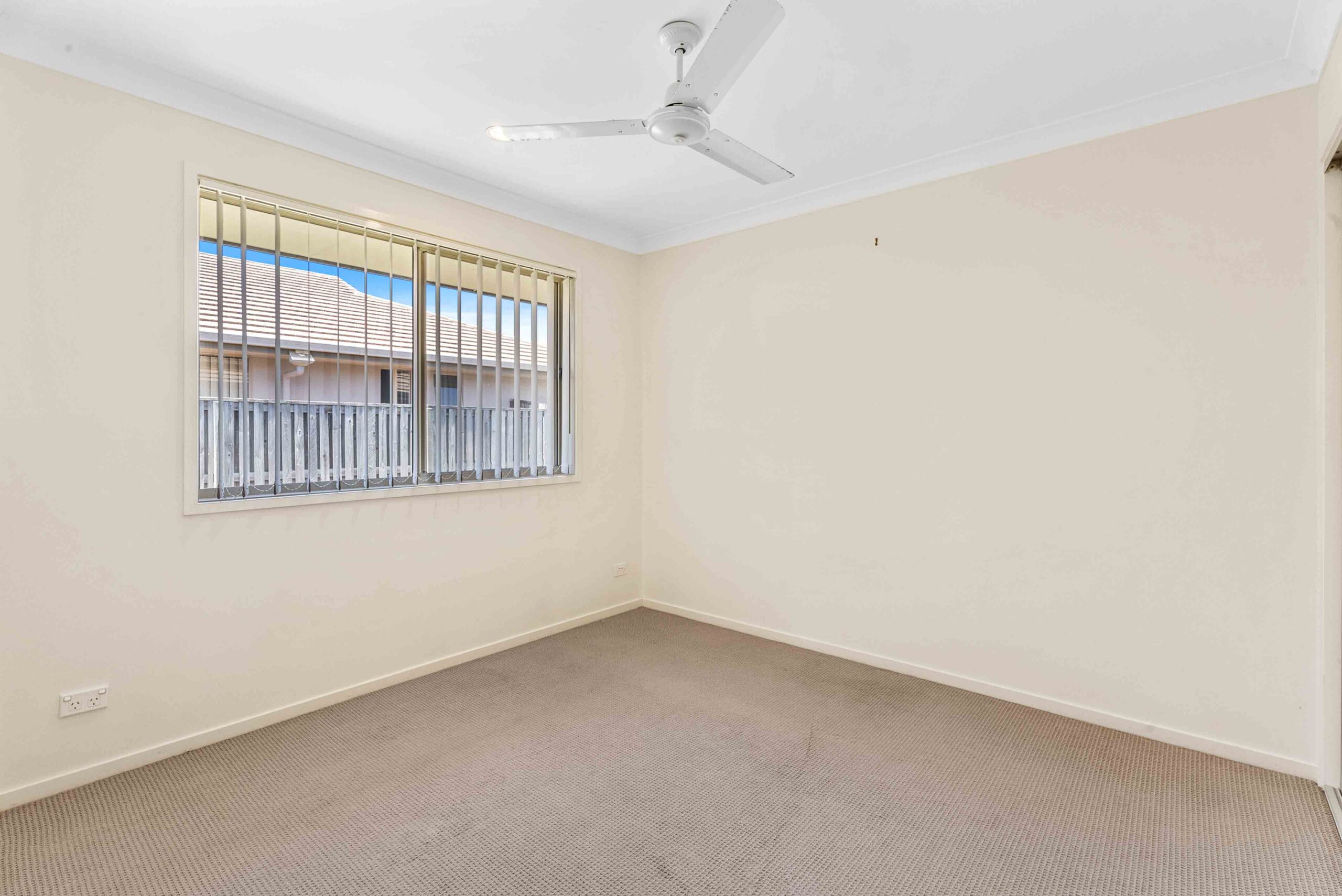 4 Parklink East Avenue, WONDUNNA, QLD 4655 AUS