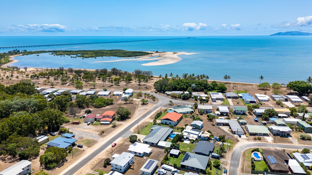 20-22 Ferrero Street, LUCINDA, QLD 4850 AUS