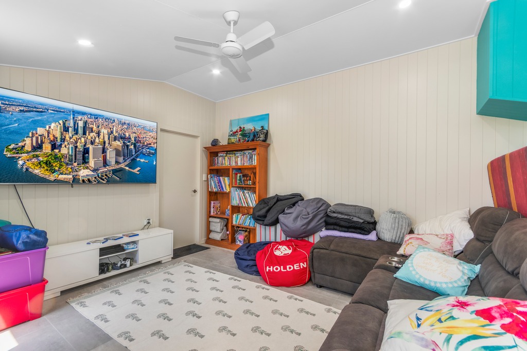 20-22 Ferrero Street, LUCINDA, QLD 4850 AUS