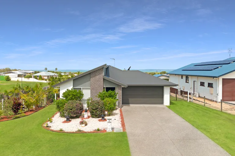 48 Windjammer Circuit, RIVER HEADS, QLD 4655 AUS