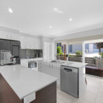 41 Windjammer Circuit, RIVER HEADS, QLD 4655 AUS