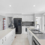 41 Windjammer Circuit, RIVER HEADS, QLD 4655 AUS